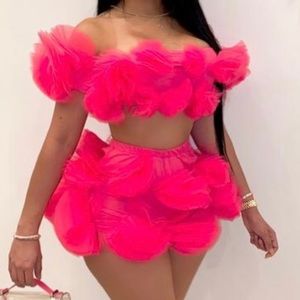Two piece set